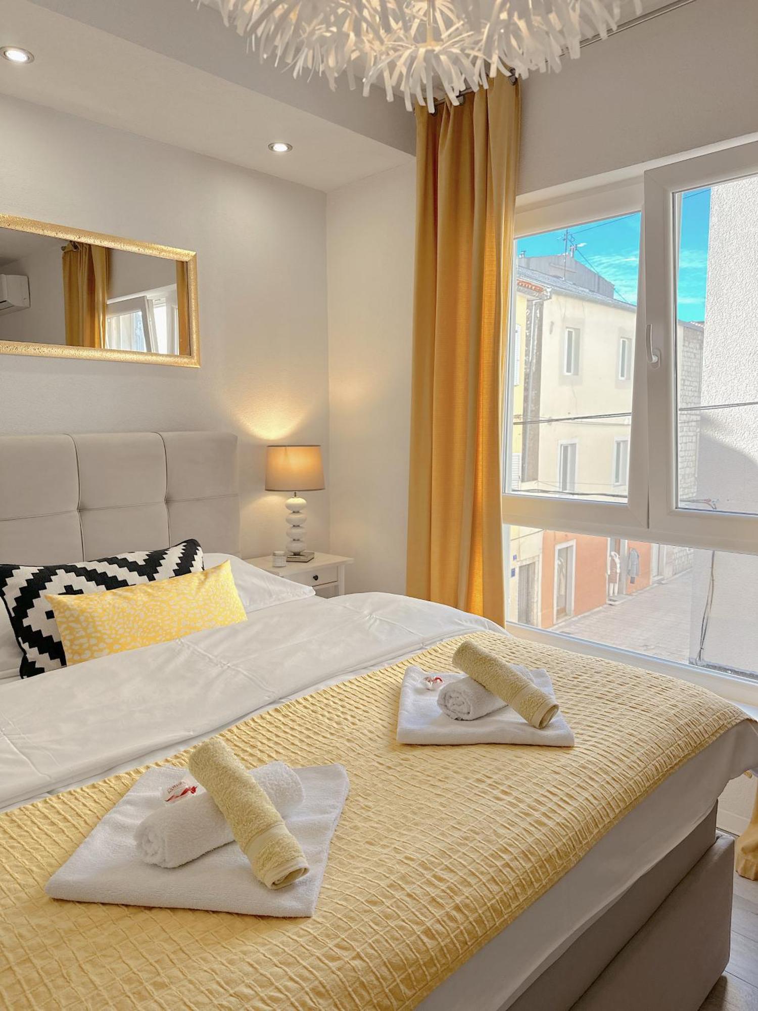 Anamari Apartments Zadar Exterior photo